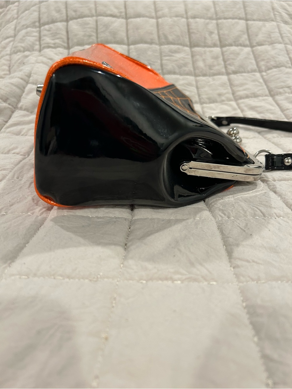 RARE Sourpuss Orange Glitter Spiderweb Handlelock kiss Bag - Picture 10 of 15